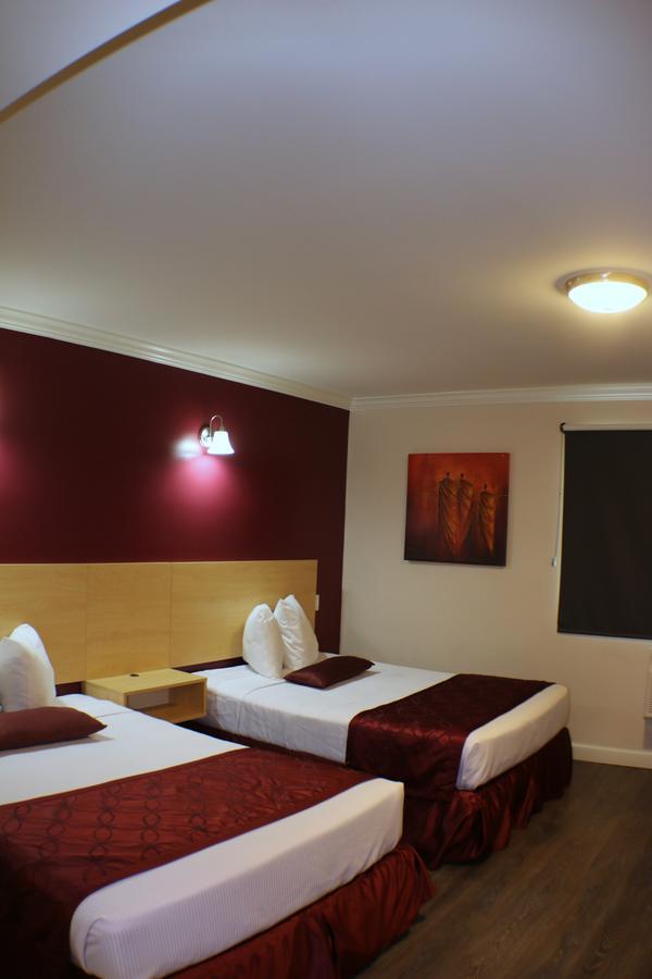 Center Lake Hotel ลอสแอนเจลิส ภายนอก รูปภาพ